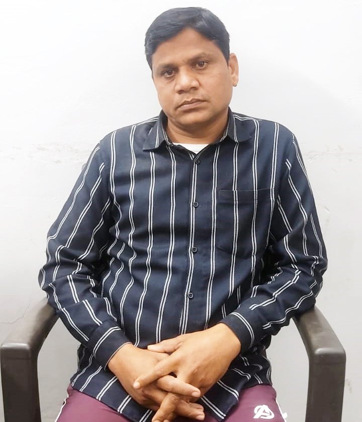 Village Development Officer Caught Red-Handed Accepting ₹16,000 Bribe in Banswara 6 Banswara bribery case