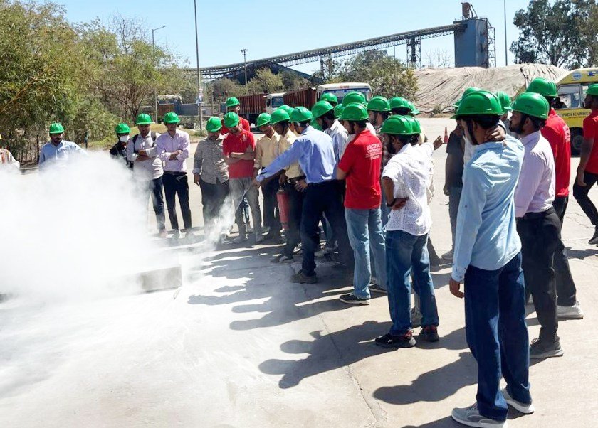 Pacific University’s Fire & Safety Management Institute Organizes National Safety Week 5 Pacific University