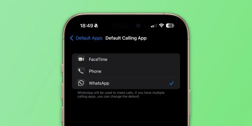 WhatsApp default app iPhone 2025