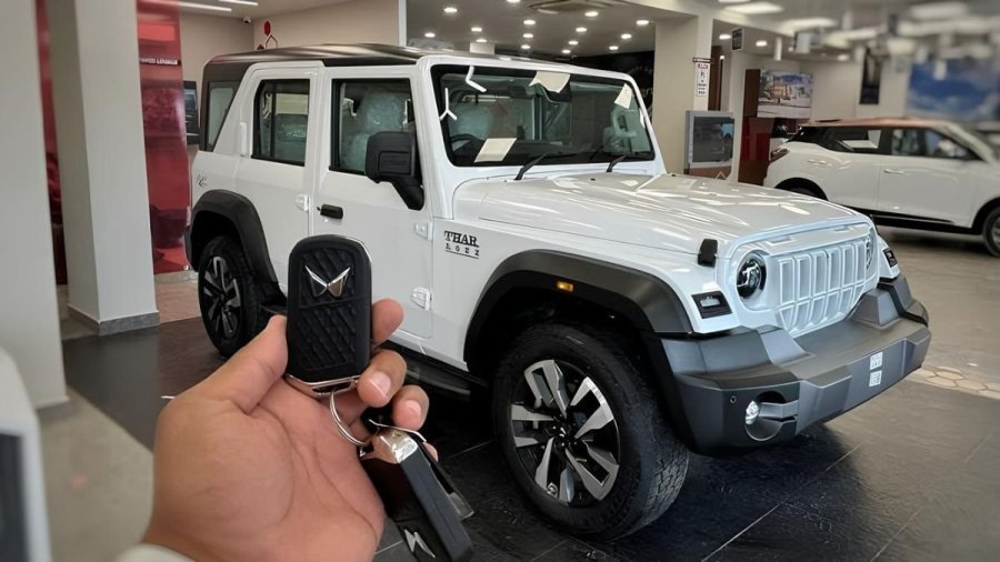 Mahindra Thar Roxx EMI, Loan & On-Road Price Details for Delhi – All You Need to Know 5 Mahindra Thar Roxx