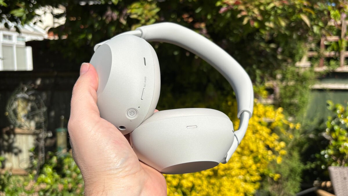 Sony Launches WH-1000XM6: Flagship Wireless Noise-Canceling Headphones with Studio-Level Tuning and Smarter ANC 5 Sony WH-1000XM6