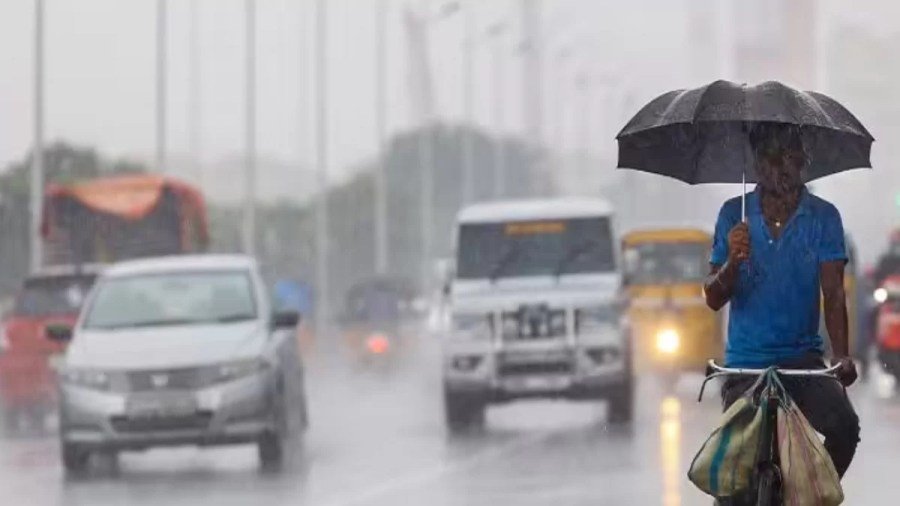 IMD Issues Heavy Rain Alert Across 25 Indian States Till May 7