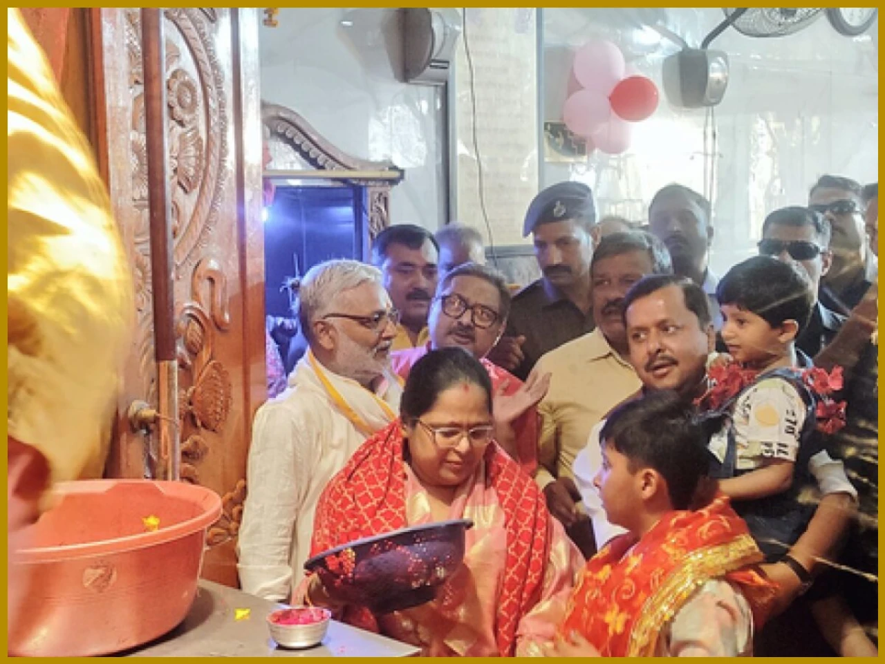 Nitin Naveen Offers Prayers Before Rajya Sabha Nominations, Affirms Commitment to BJP Decisions Nitin Naveen Offers Prayers Before Rajya Sabha Nominations, Affirms Commitment to BJP Decisions