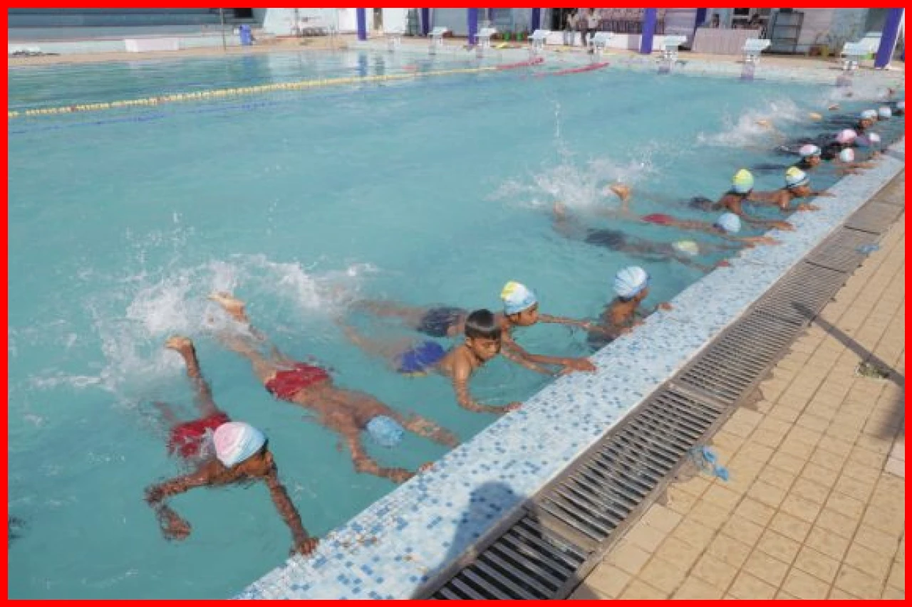 Panch Gaurav Swimming Training Camp Focuses on Technical Skills and Career Guidance