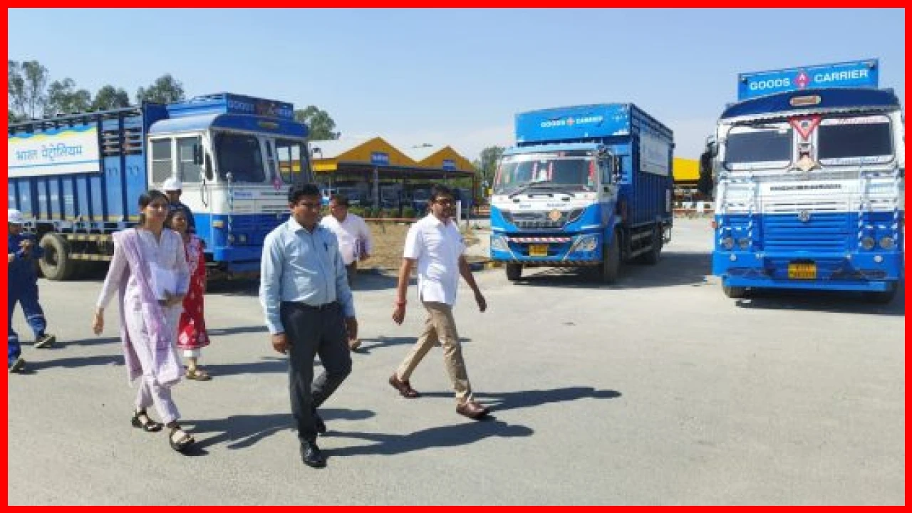 Udaipur District Administration Reviews LPG Supply Amid Regional Tensions