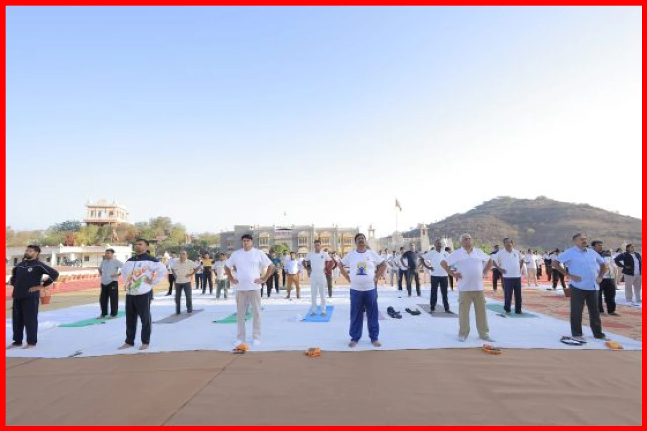 Yoga Festival 2026 at Pratap Gaurav Kendra Sees Participation of 800 Enthusiasts