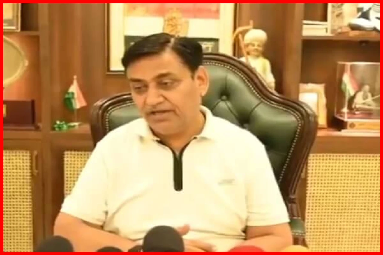 Congress Leader Criticizes AAP, Claims Party of Corruption is Disbanding