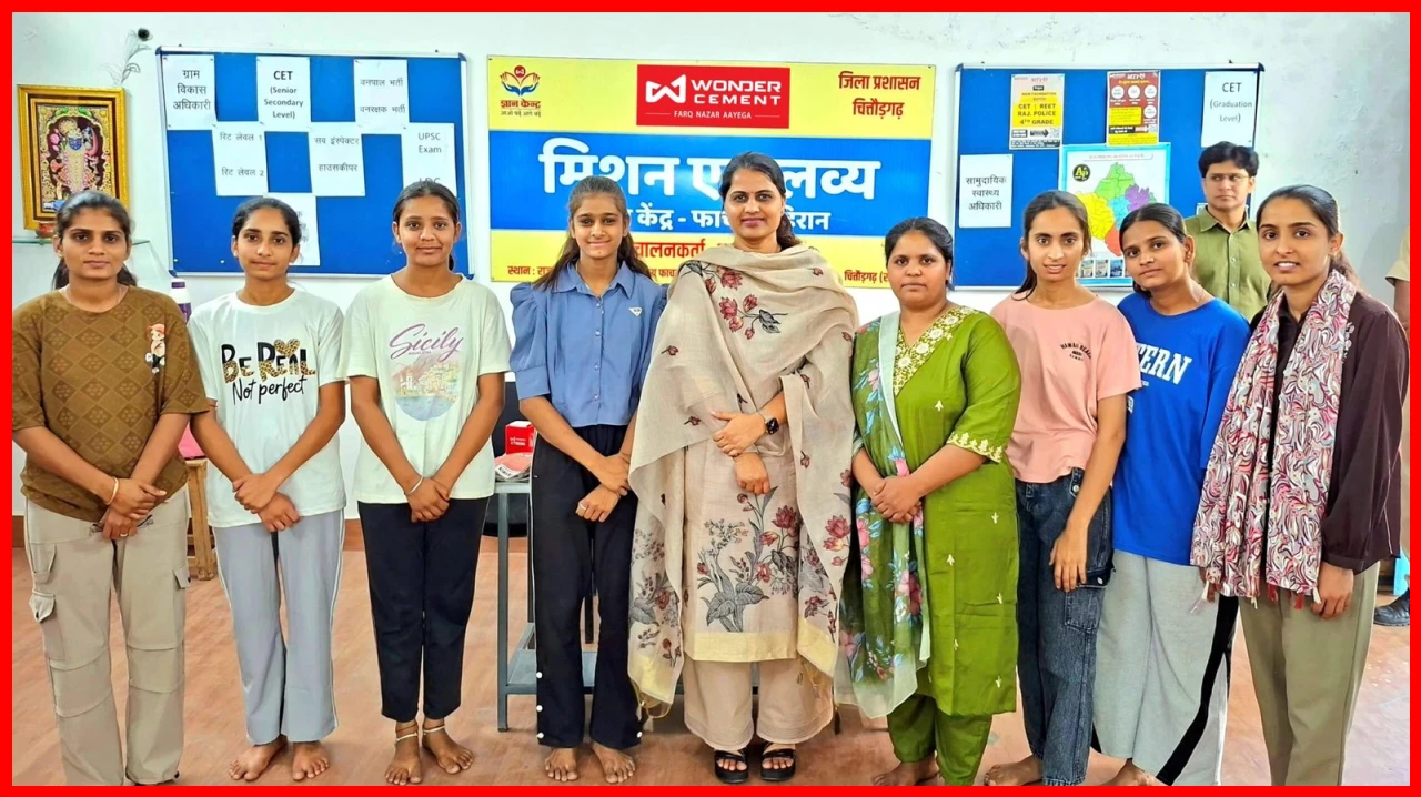 District Collector Reviews Eklavya Knowledge Center, Inspires Students for Success District Collector Reviews Eklavya Knowledge Center, Inspires Students for Success