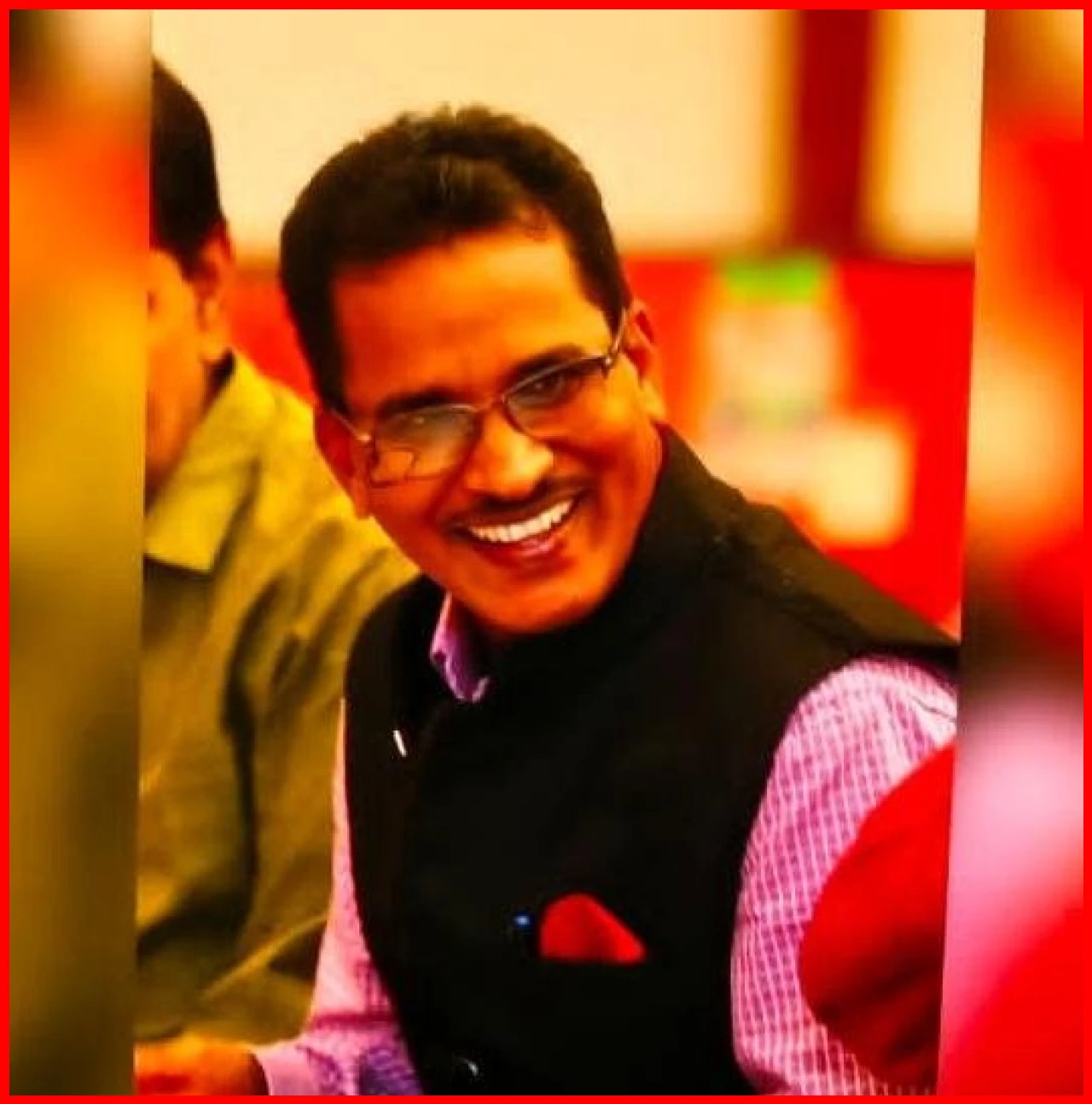 Ujjain Commissioner Ashish Singh Suspends Devas District Education Officer H.S. Bharti Ujjain Commissioner Ashish Singh Suspends Devas District Education Officer H.S. Bharti