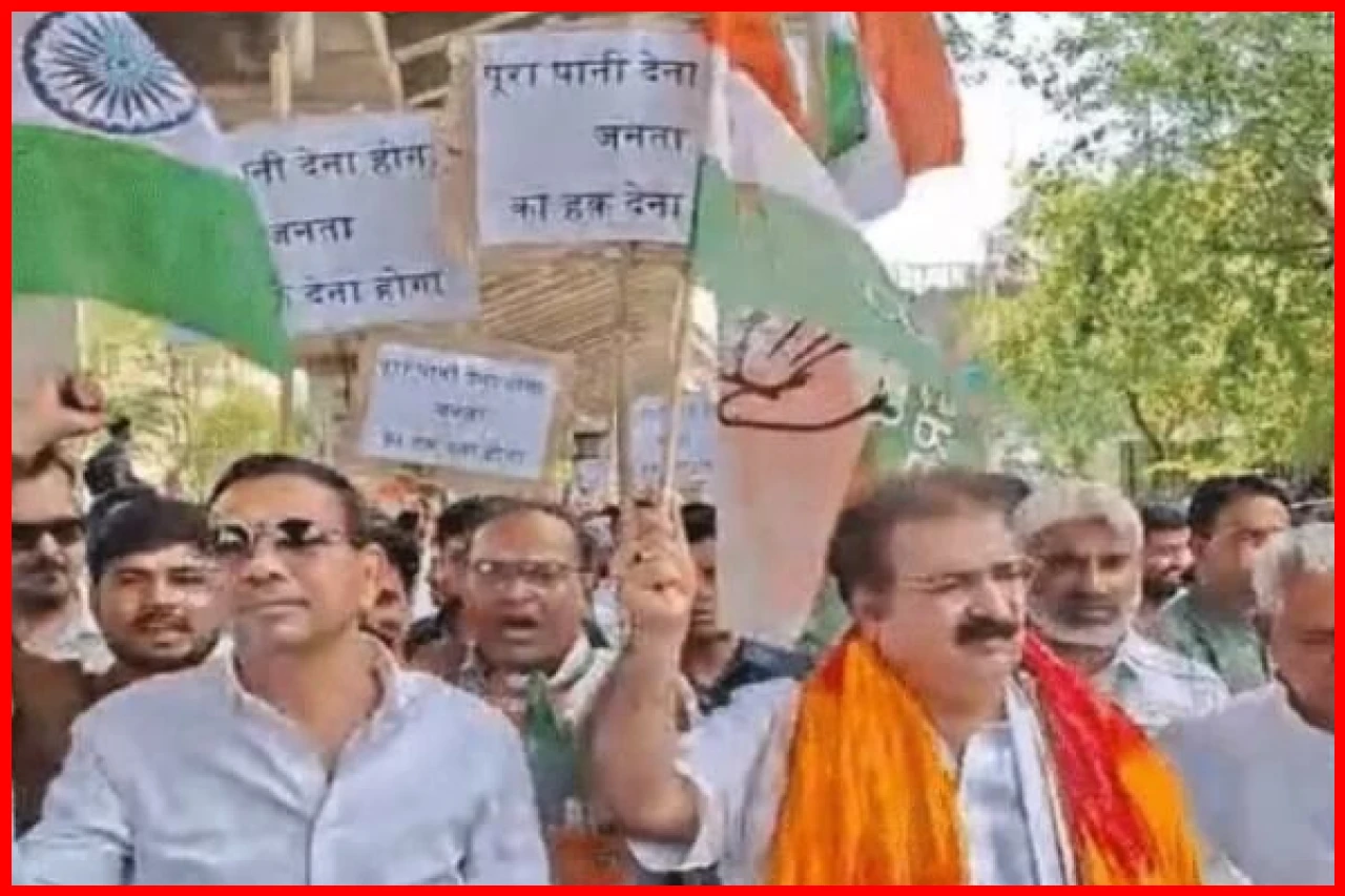 Congress Protests Water Crisis in Jaipur, Demands Government Action
