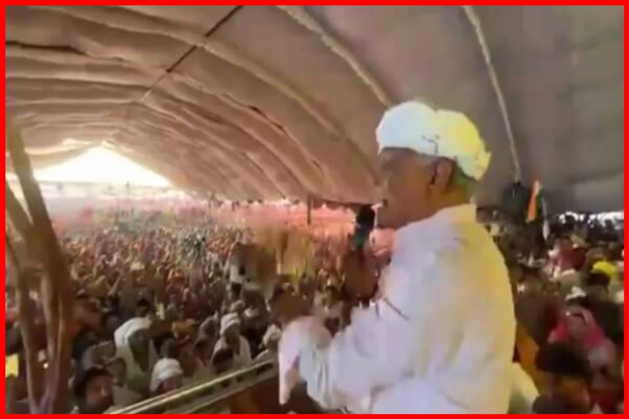 Farmers Protest Ends After Assurance from Agriculture Minister in Gangapur City
