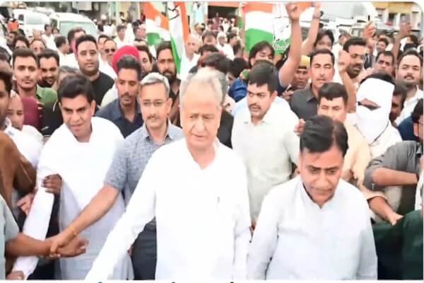 Congress Protests in Jaipur Over Paper Leak Scandal and Ministers Resignation