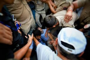 Rahul Gandhi and Congress Leaders Detained During Protest Near PMs Residence