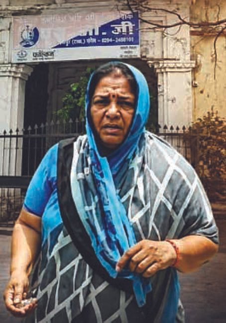 Arrest of Hemlata Kankaria, Key Figure in 272 Plot Scam, Sparks Investigation Arrest of Hemlata Kankaria, Key Figure in 272 Plot Scam, Sparks Investigation