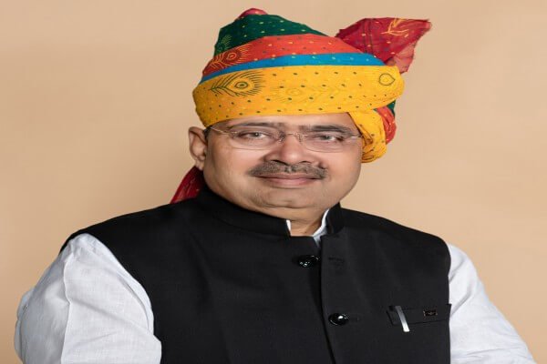 Chief Minister Bhajanlal Sharma Encourages Young Voter Registration on Milestone Birthday