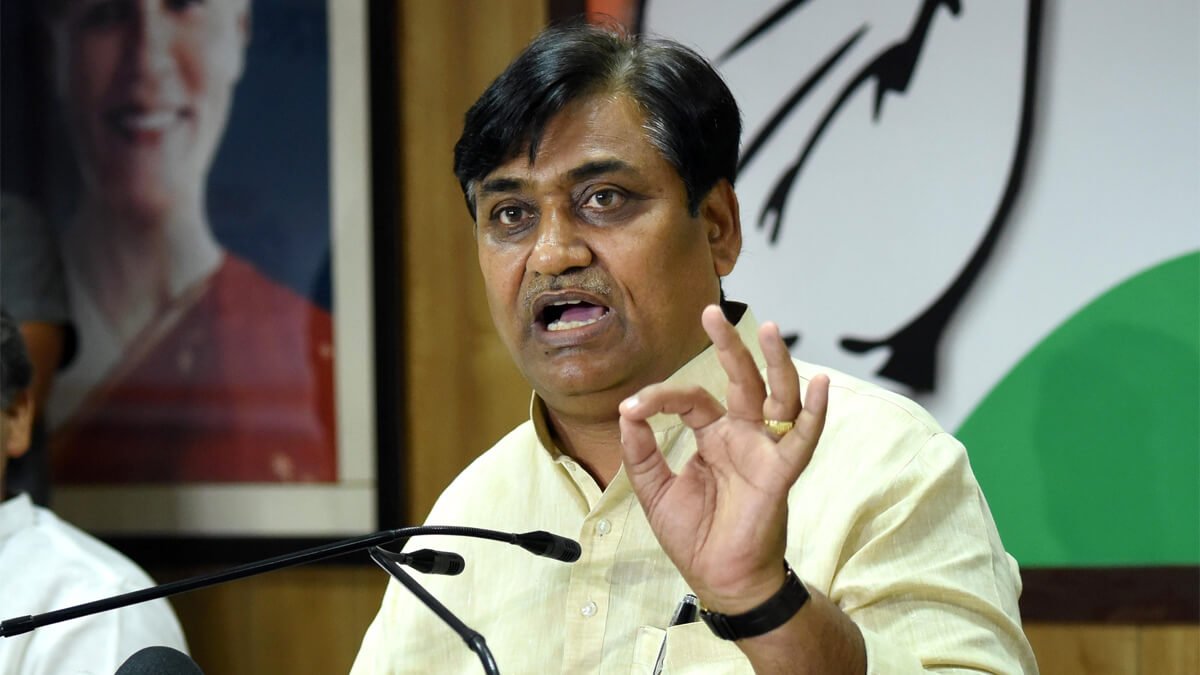 Congress Leader Accuses Chief Minister of Misusing Government Machinery Ahead of Panchayat Elections Congress Leader Accuses Chief Minister of Misusing Government Machinery Ahead of Panchayat Elections