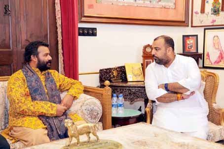 Actor Shobhinav Satya Meets Dr. Lakshyaraj Singh Mewar to Discuss Spiritual Heritage Actor Shobhinav Satya Meets Dr. Lakshyaraj Singh Mewar to Discuss Spiritual Heritage