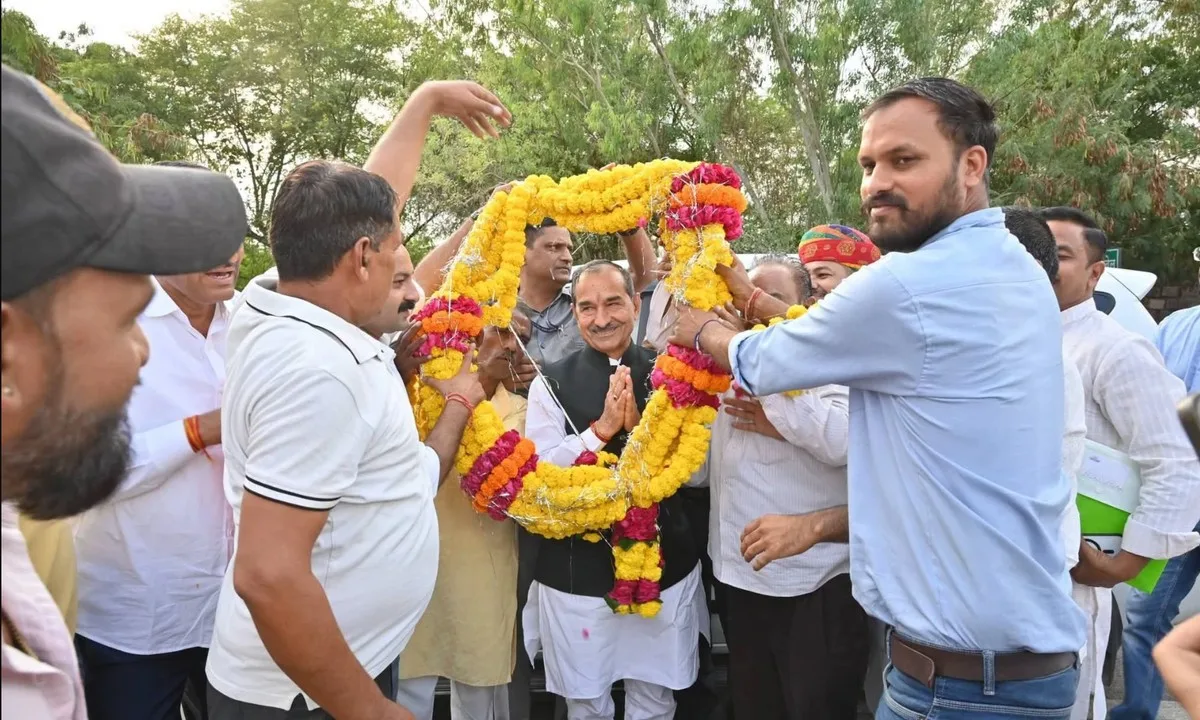 BJP State President Madan Rathore Welcomed in Baran with Enthusiastic Support