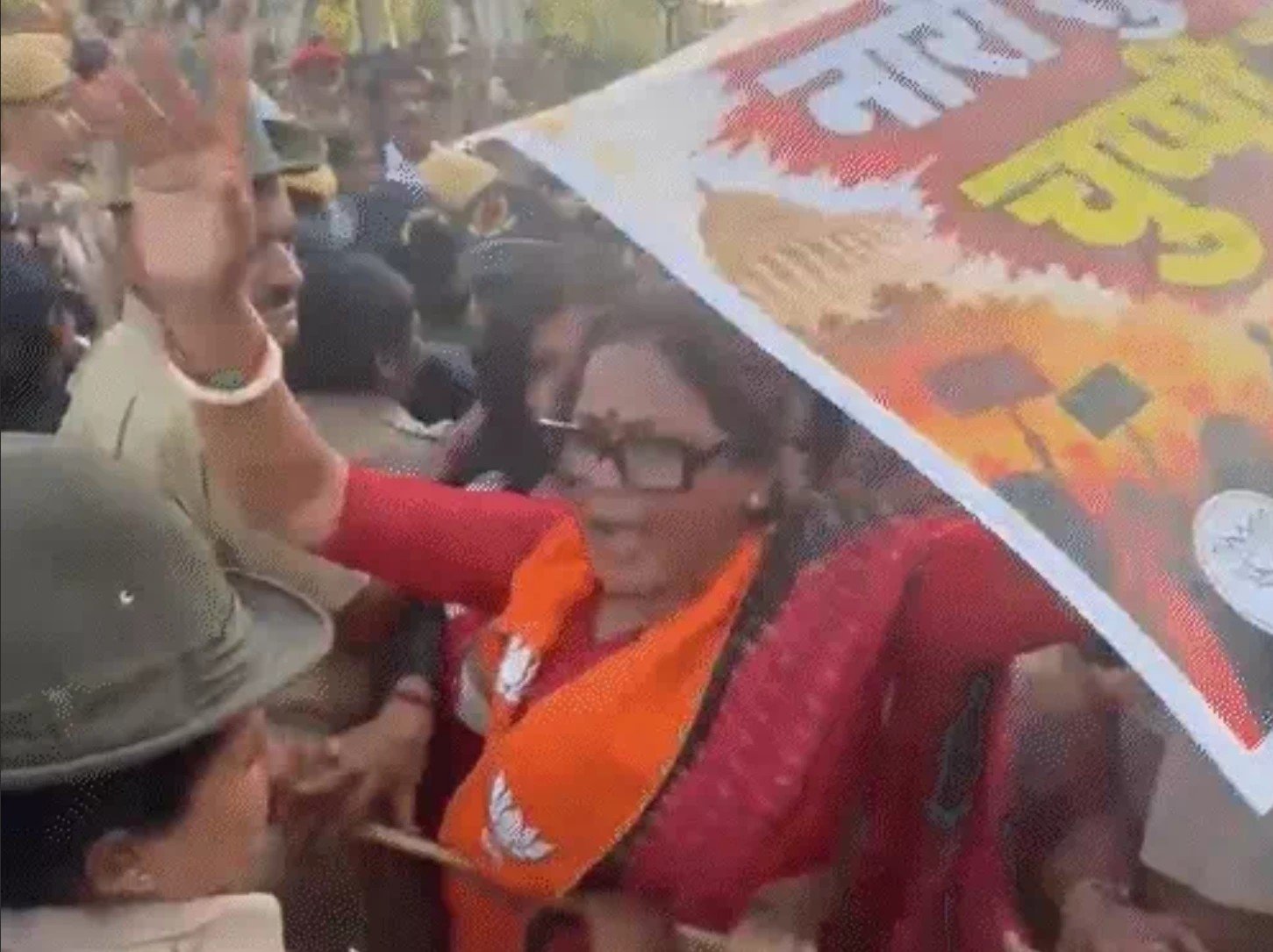 BJP Womens Wing Protests Outside Congress Headquarters in Jaipur