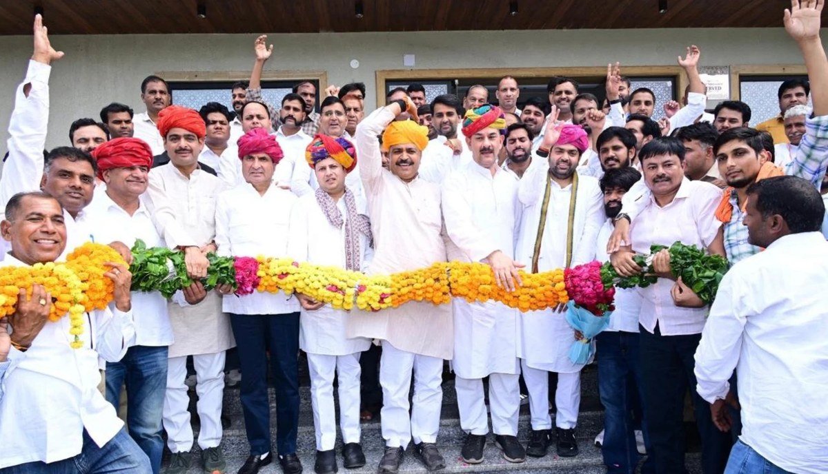 Congress Holds Organizational Meeting in Alwar Ahead of Panchayati Raj Elections