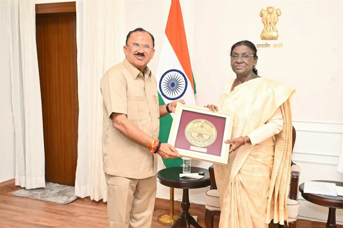Rajasthan Assembly Speaker Invites President Murmu to Womens Legislators Conference