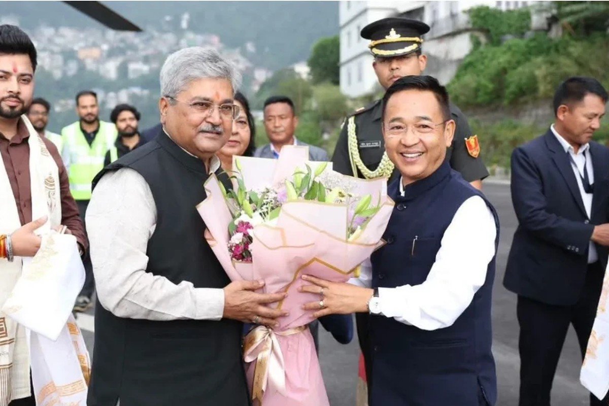Sikkims Newly Appointed Governor Dushyant Kumar Gautam Arrives in Gangtok Ahead of Oath Ceremony